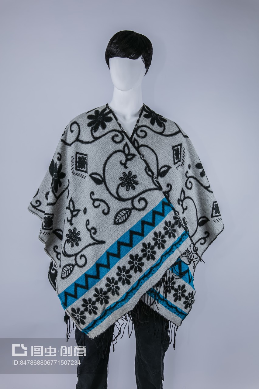 丝线织就的民族记忆 中国地方民族绣花编织物披肩装饰品的文化传承与时尚演绎