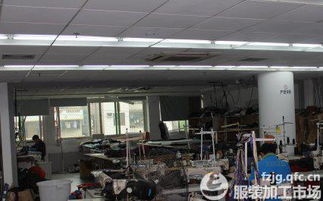 深圳雪纺裤加工厂 电商时代下的供应链优势与网络渠道拓展